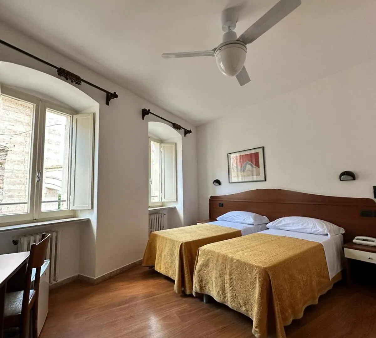 Hotel Roma Ασίζη