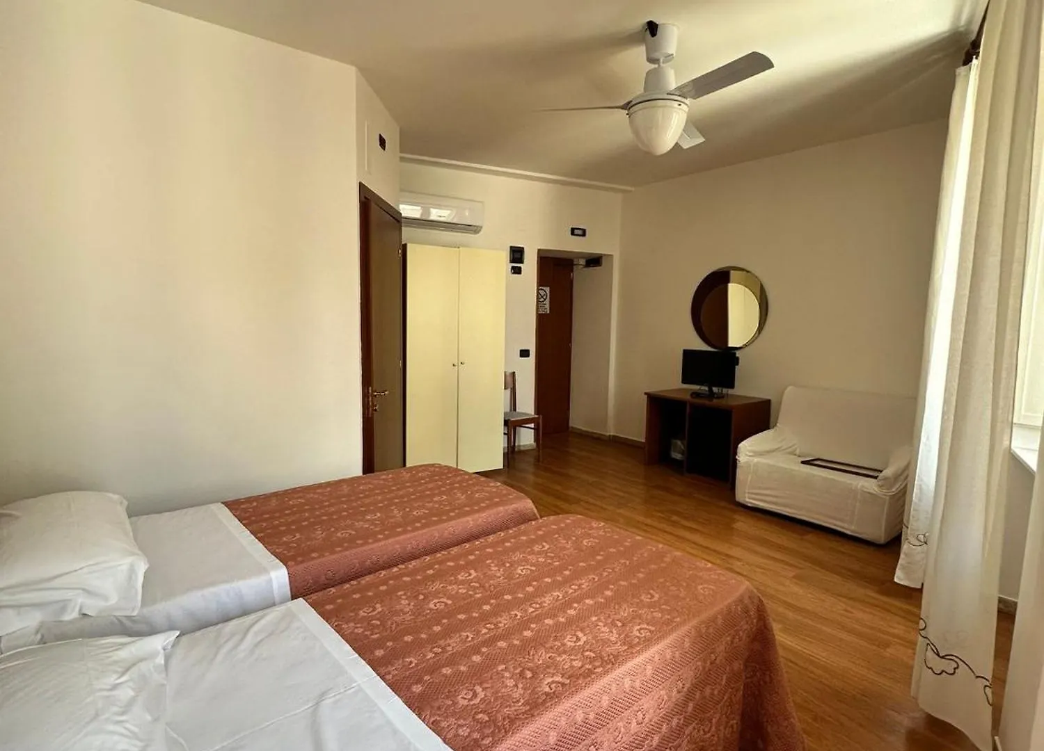 Hotel Roma Ασίζη Ιταλία