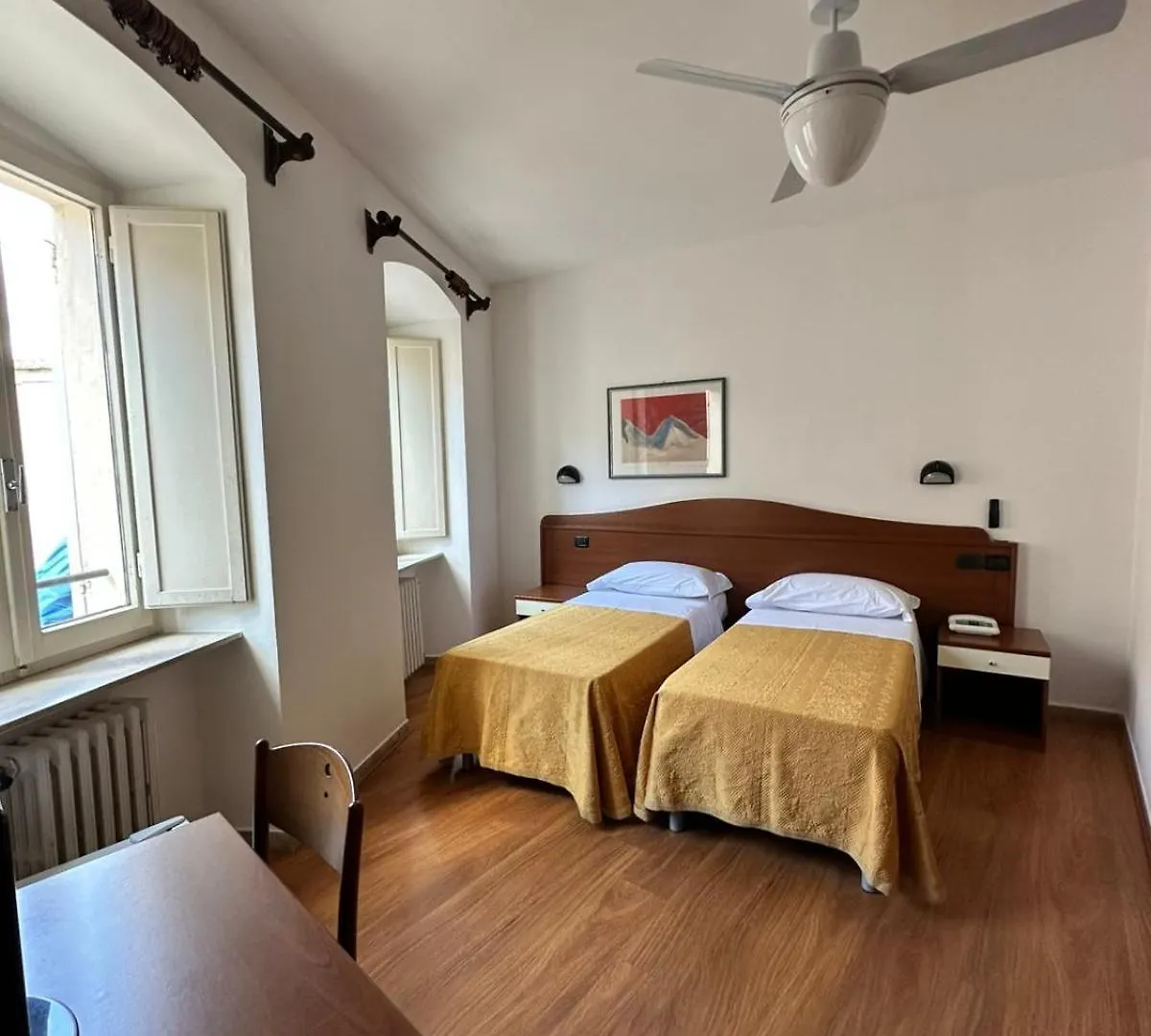 Hotel Roma Assisi 3*,  Italy